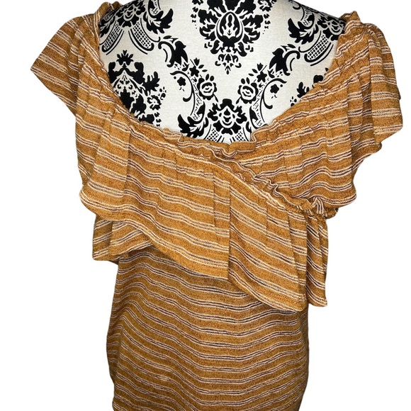 Maurice’s Ruffled Stripe Criss Cross Top Size XL - Picture 6 of 7